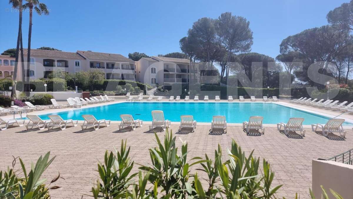 cb6c6d83-c11e-4028-858a-3b759ae38f02 - Appartement à SAINT-RAPHAEL