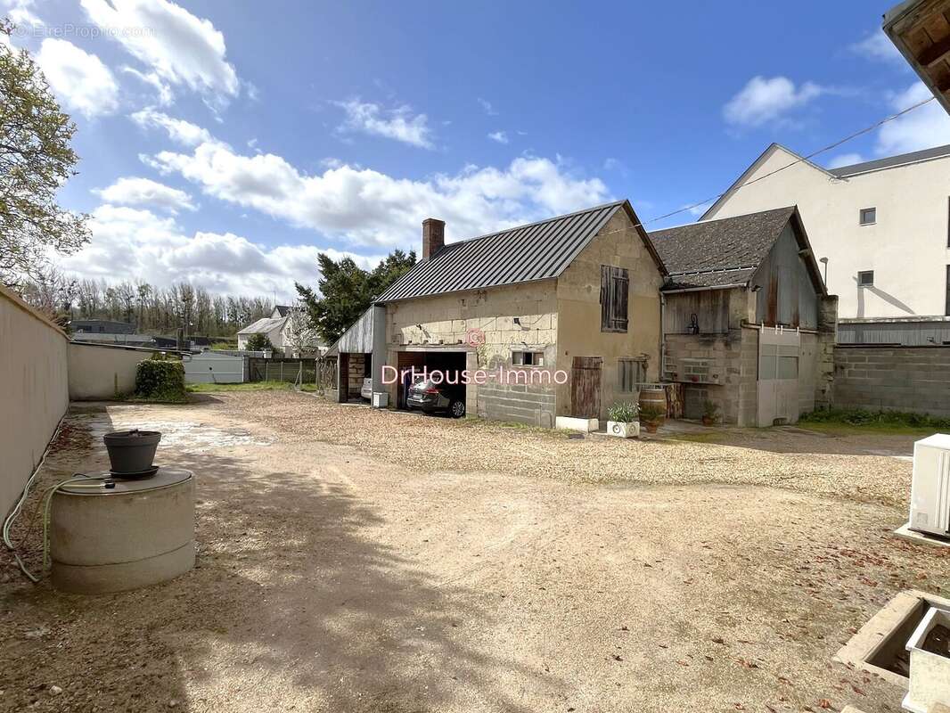 Maison à CINQ-MARS-LA-PILE