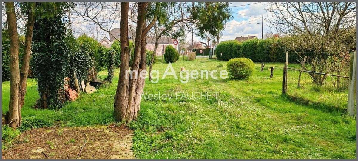 Maison à PALLUAU-SUR-INDRE