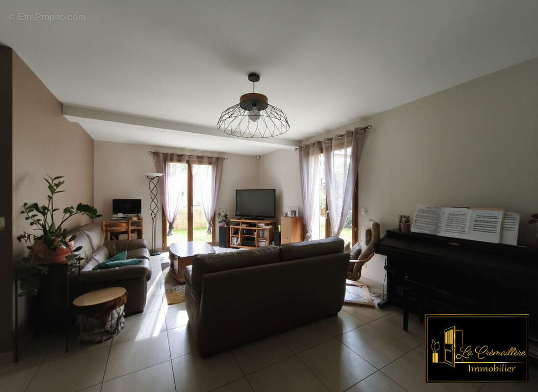 Maison à ROCHEFORT-EN-YVELINES