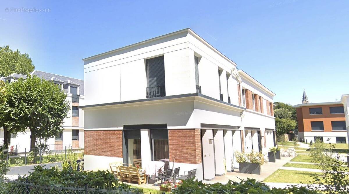 Appartement à LE VESINET