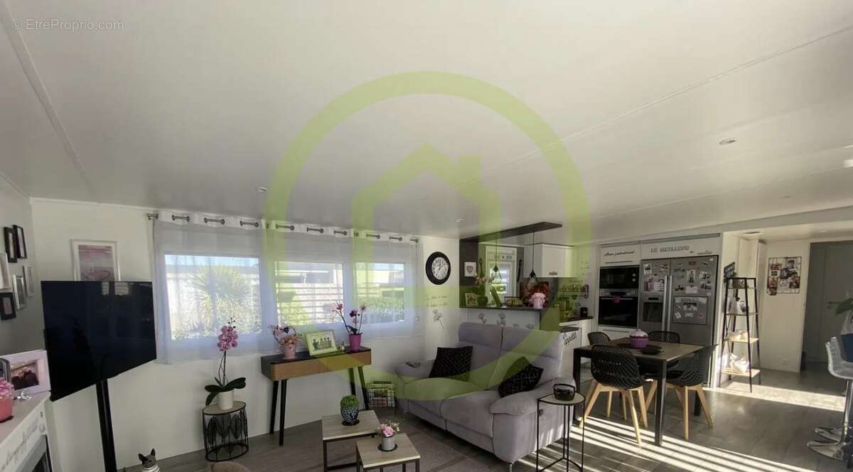 Maison à SAINTE-FOY