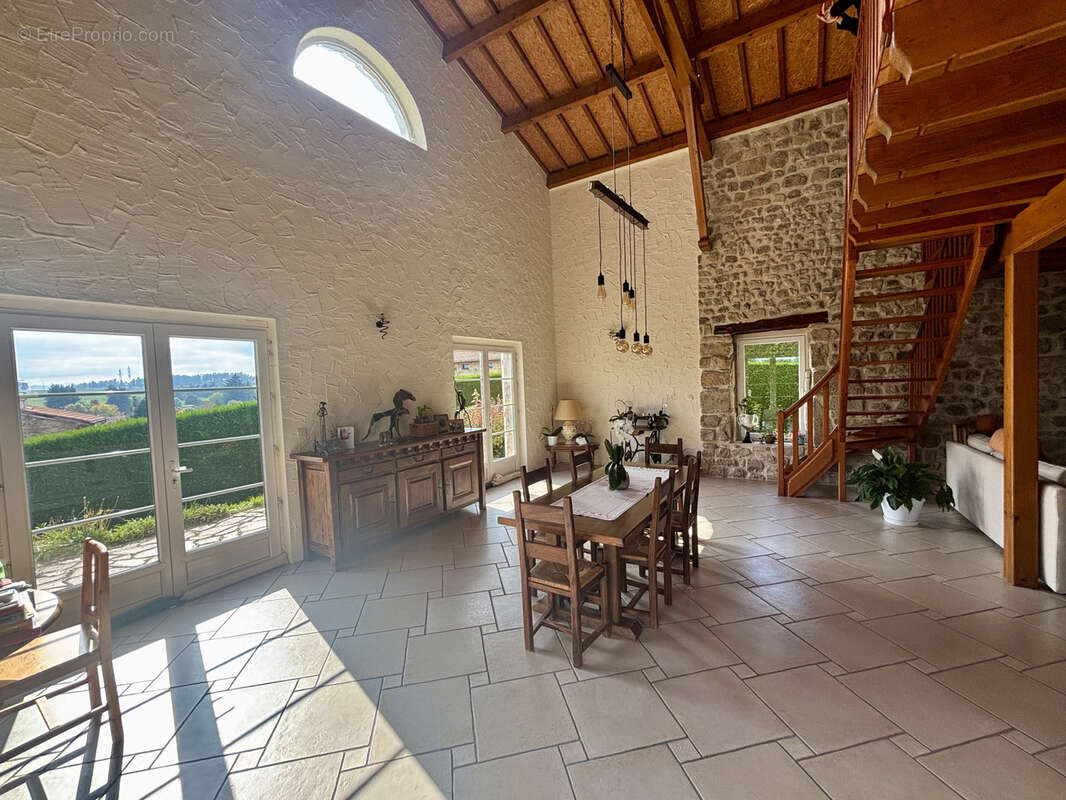 Maison à LES VILLETTES