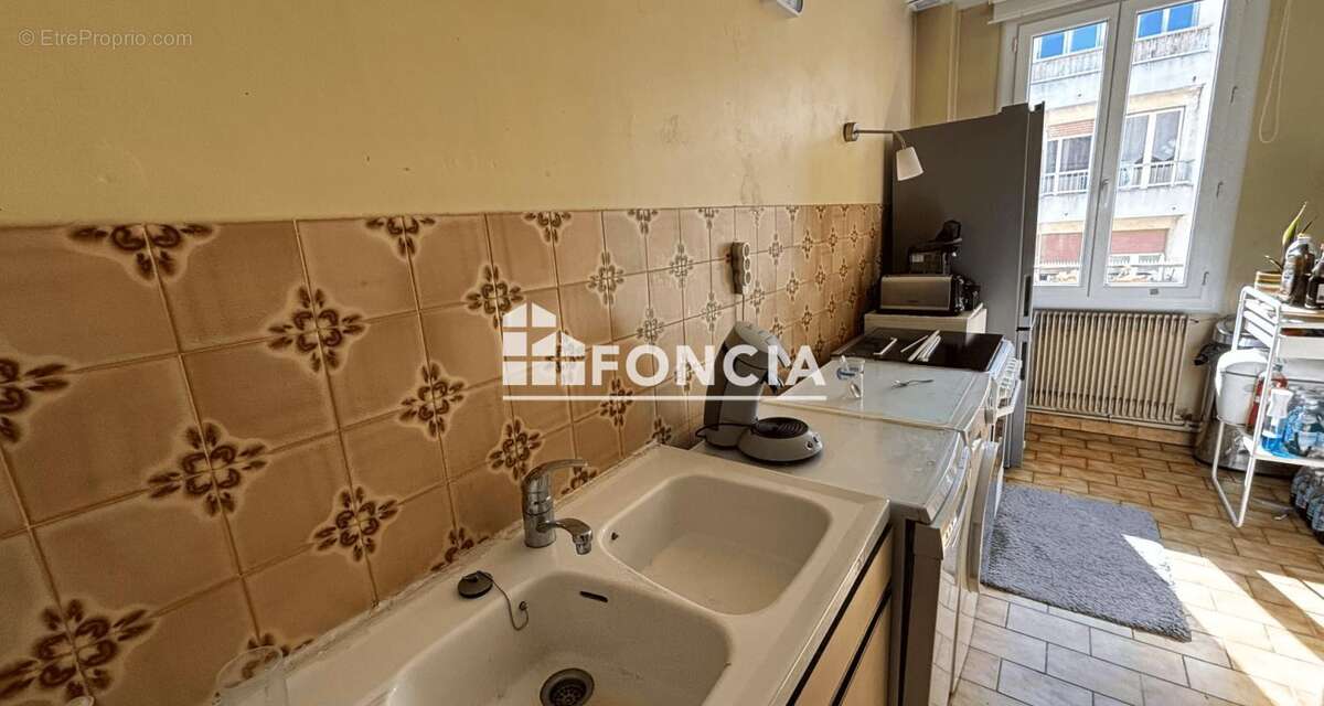 Exclusivite lunel appartement t2 bis de 96 m2 avec parking et cellier - photo 5