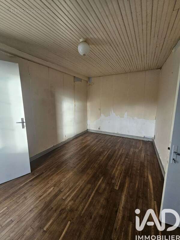 Maison 64 m² à Saint-Front  - photo 9