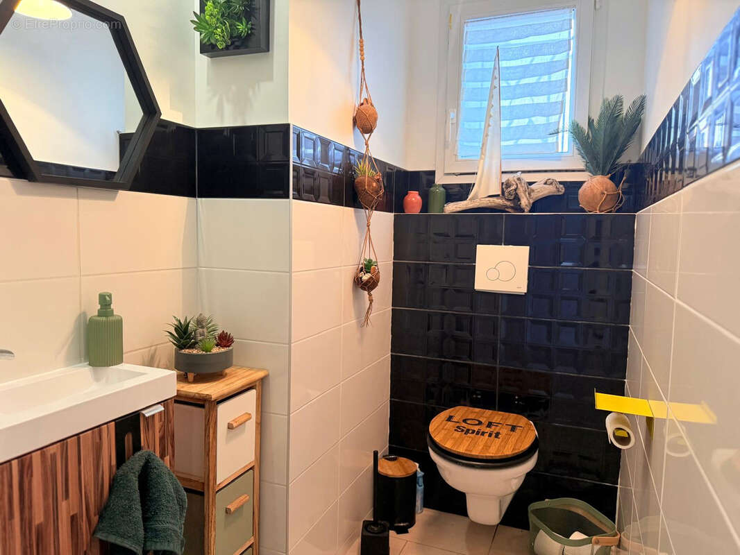 Maison à PIERRELATTE