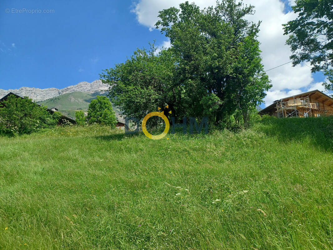 Terrain à LA GIETTAZ