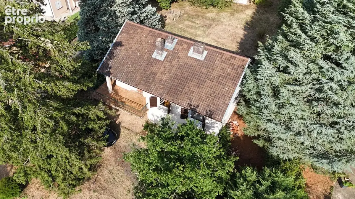 Maison à deux pas du centre du village - photo 17