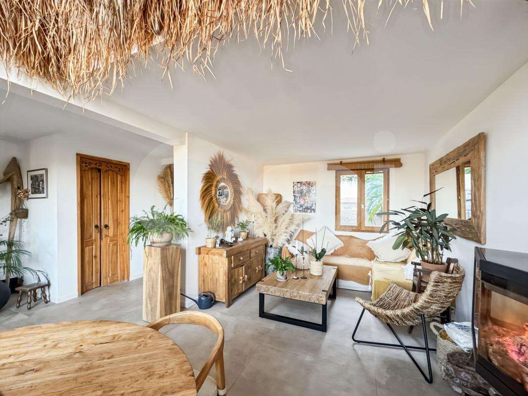 Maison à LA LONDE-LES-MAURES