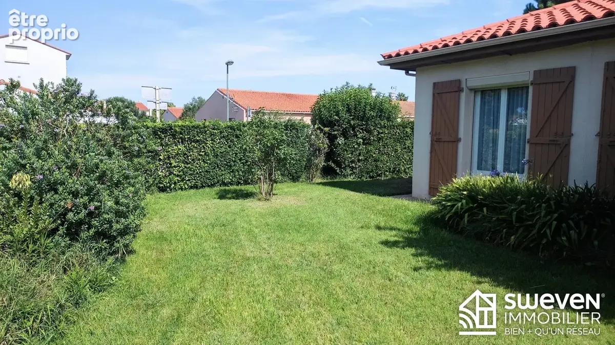 Maison 105 m² à Saint-Laurent-De-La-Salanque  - photo 3