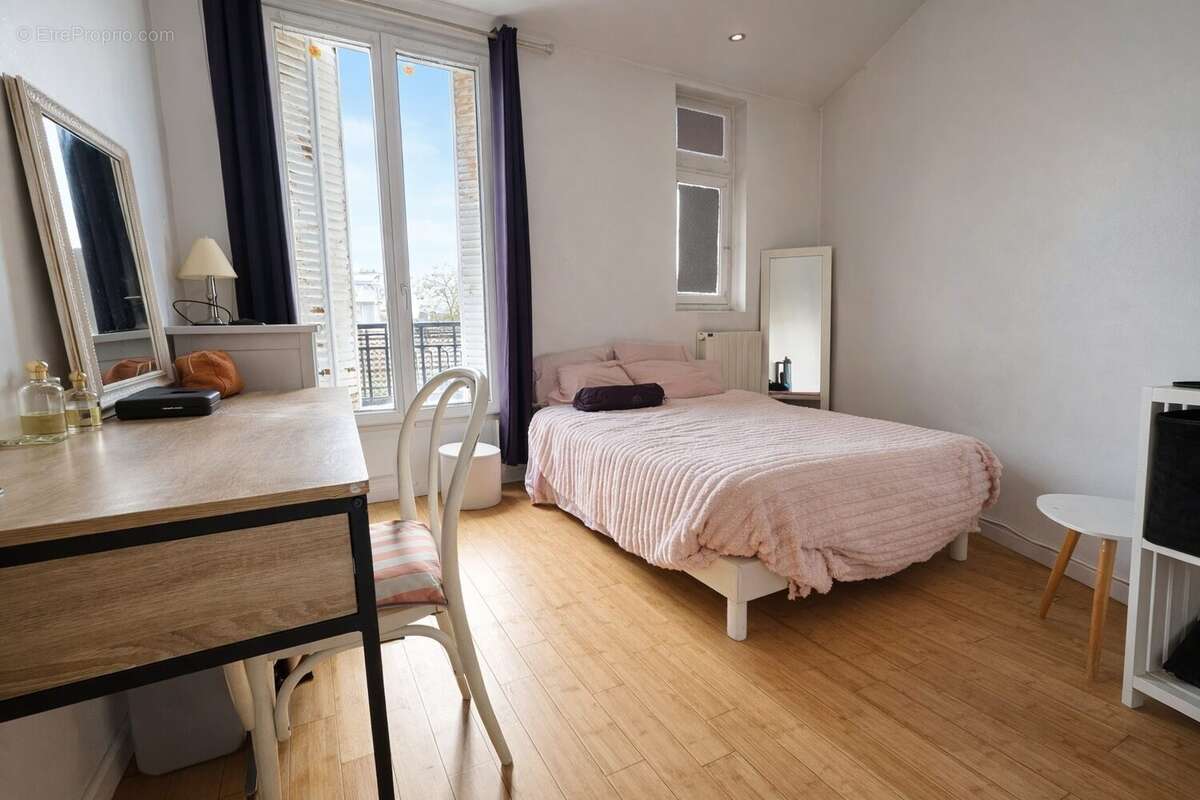 Appartement à MAISONS-ALFORT