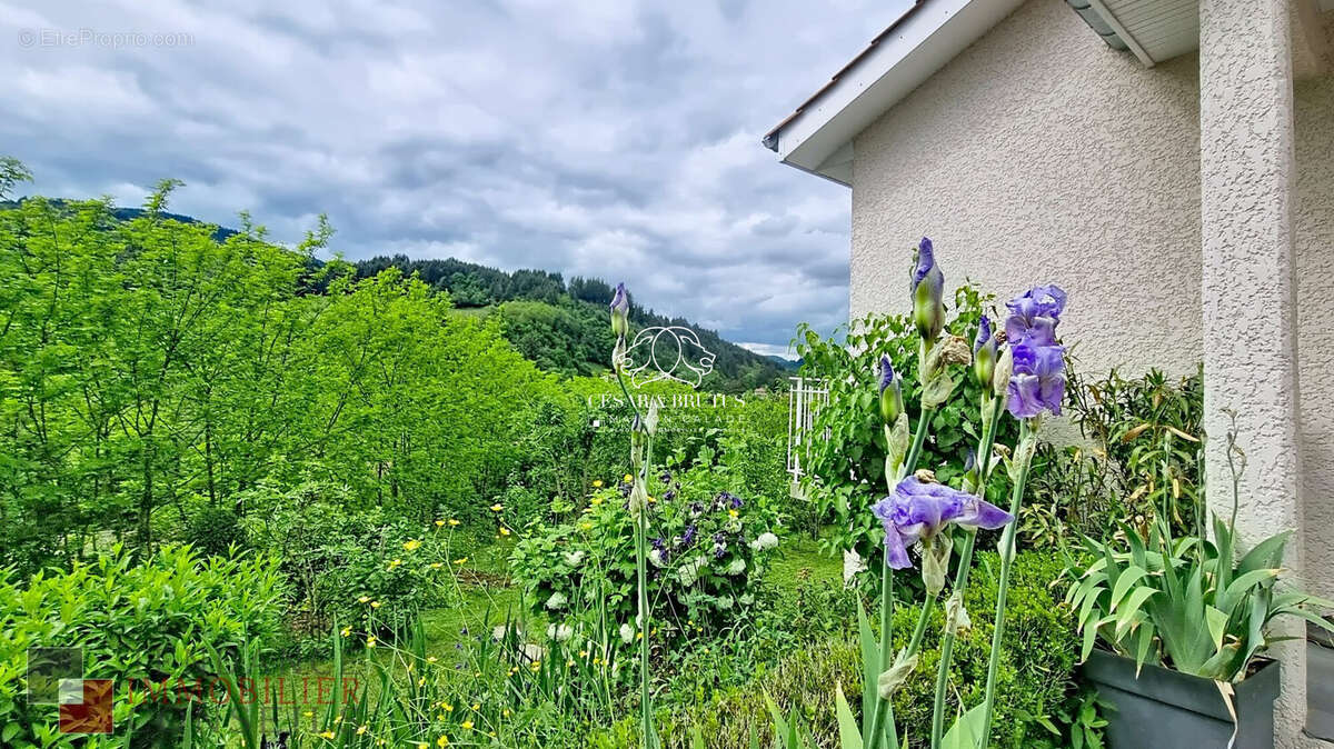 Maison 82 m² à Lamure-Sur-Azergues  - photo 2