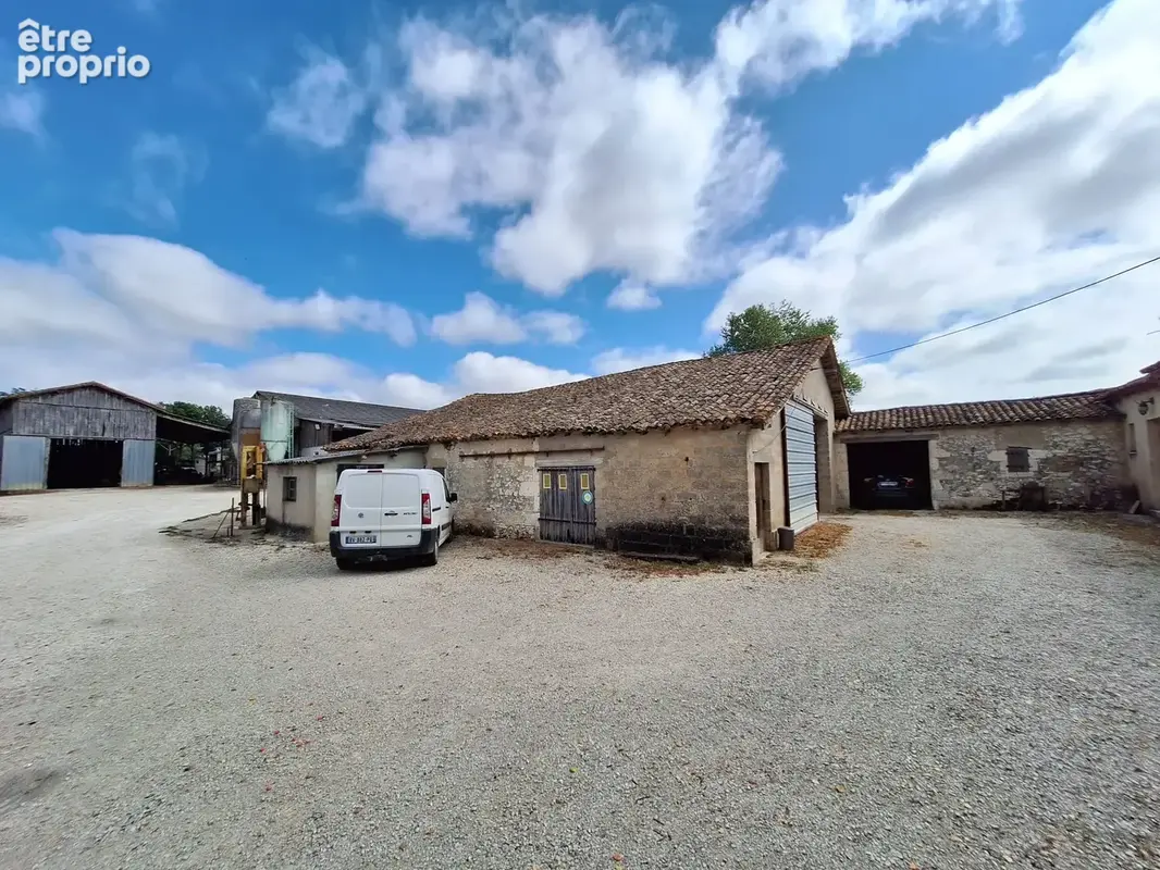 Maison 163 m² à Castillonnes  - photo 3