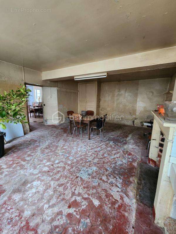 Maison 4 pièces 114 m² à vendre à Venizy (89210) - photo 3