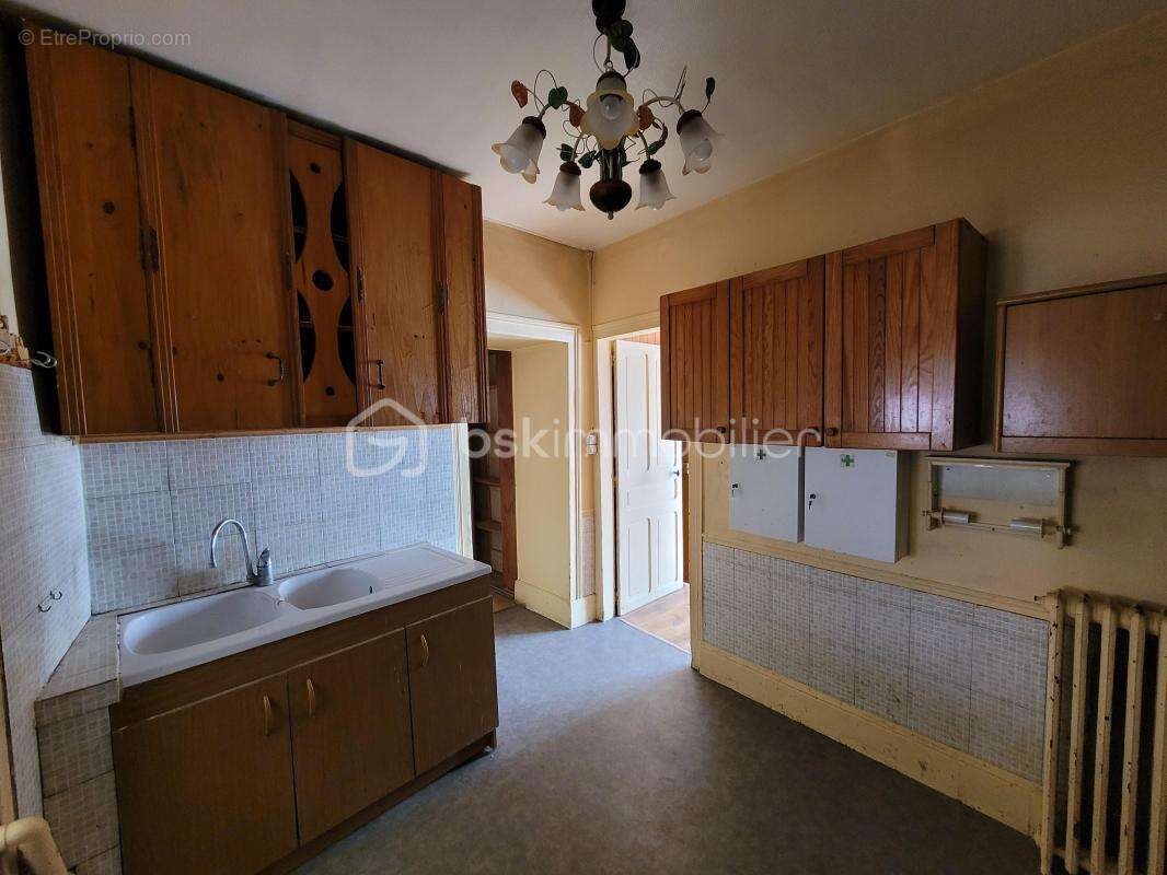 Appartement à SAINTE-COLOMBE-SUR-SEINE