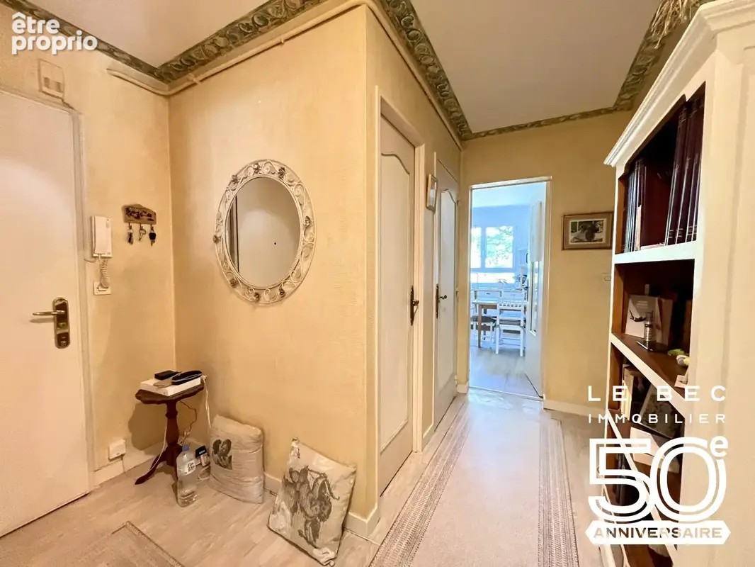 Appartement 5 pièces 86 m² à vendre à Vannes (56000) - photo 8