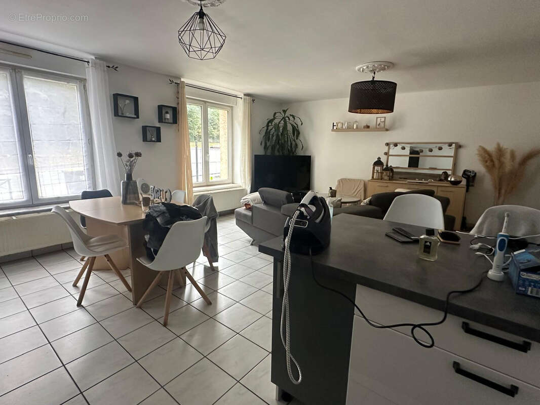 Appartement à SAINT-ETIENNE