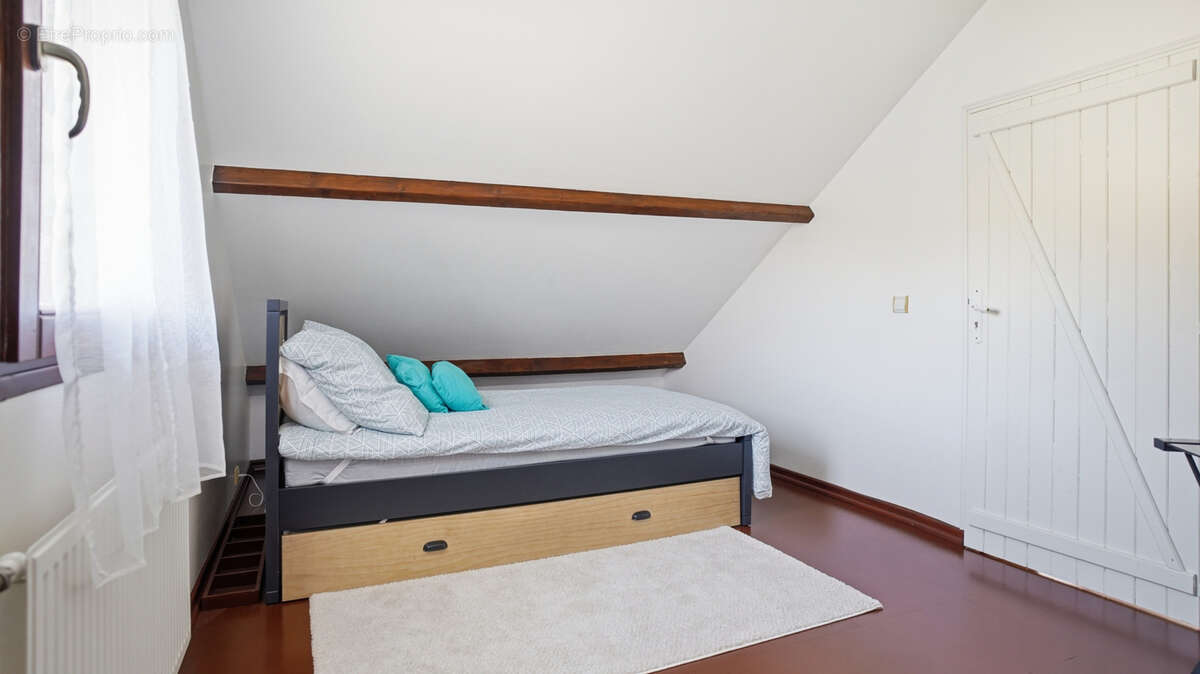 Maison à MONTIGNY-SUR-LOING