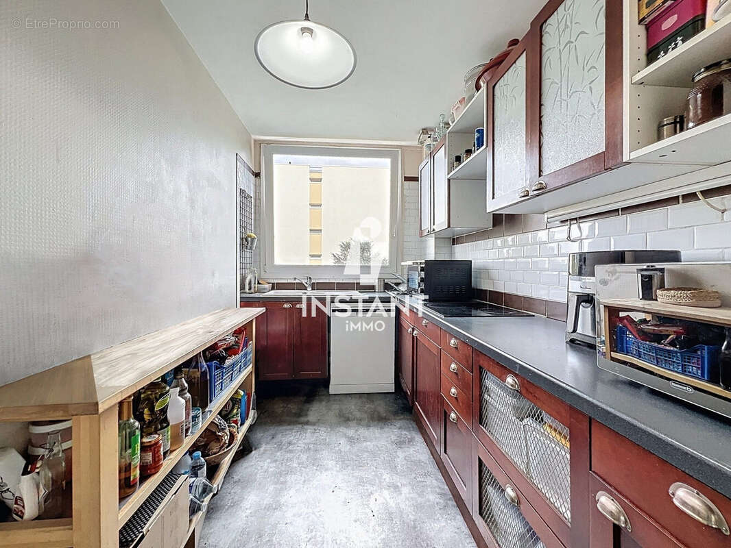 Appartement à MAISONS-ALFORT