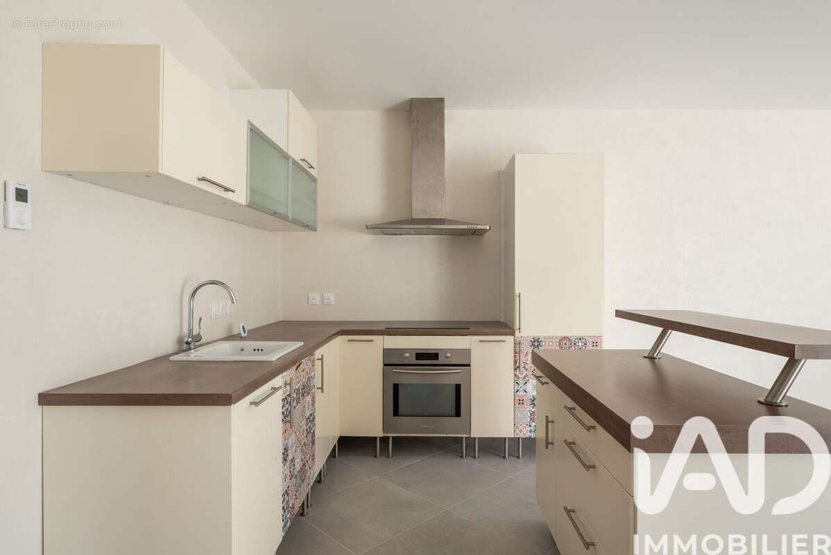 Photo 3 - Appartement à VARCES-ALLIERES-ET-RISSET