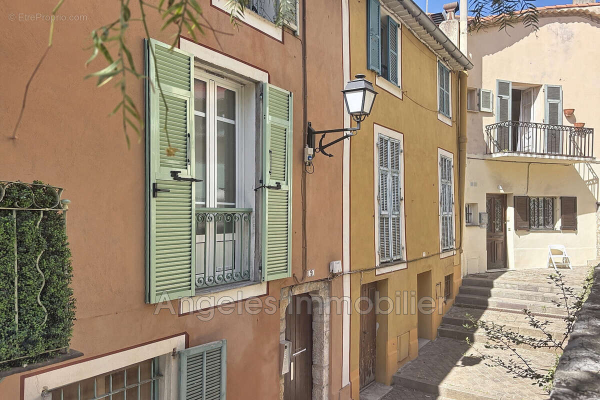 Appartement à VILLEFRANCHE-SUR-MER