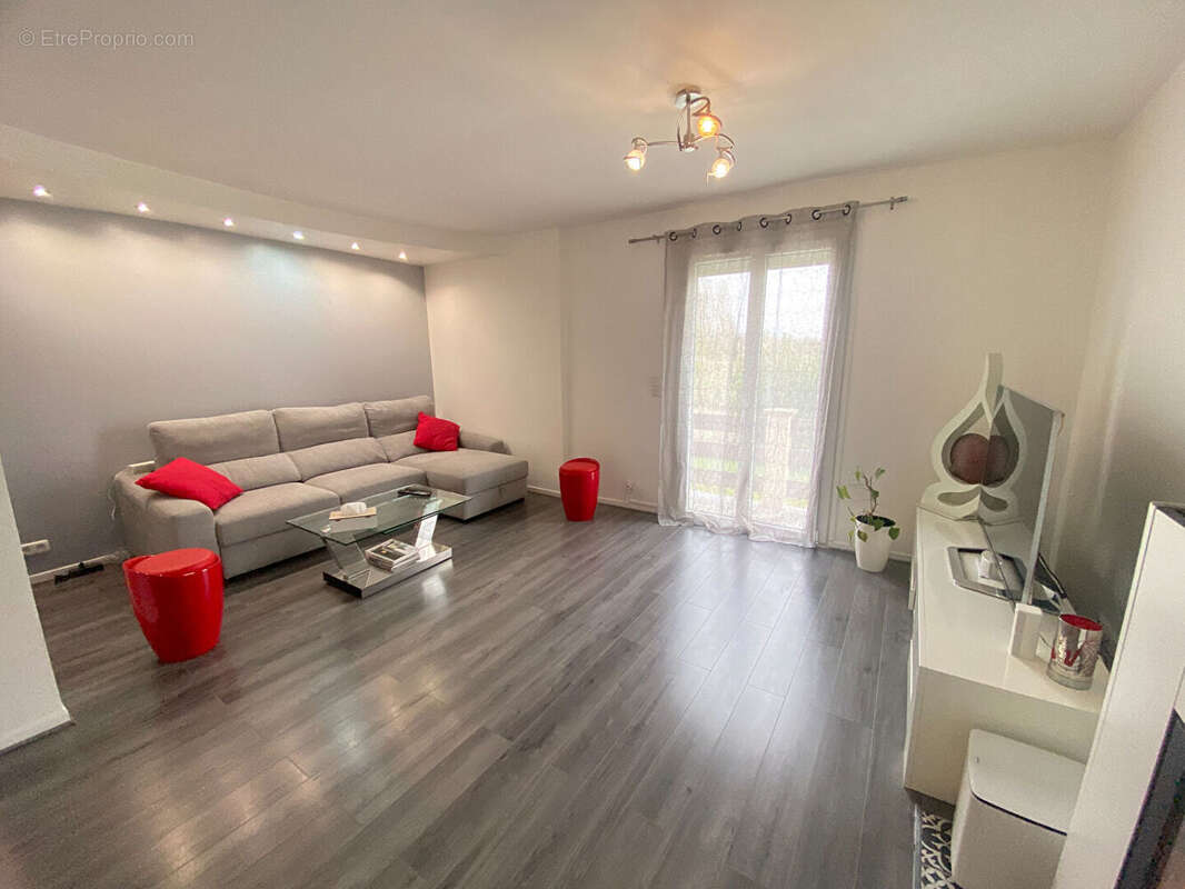 Maison à MITRY-MORY