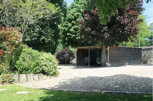 Maison - 8 pièce(s) - 215 m2 - photo 2