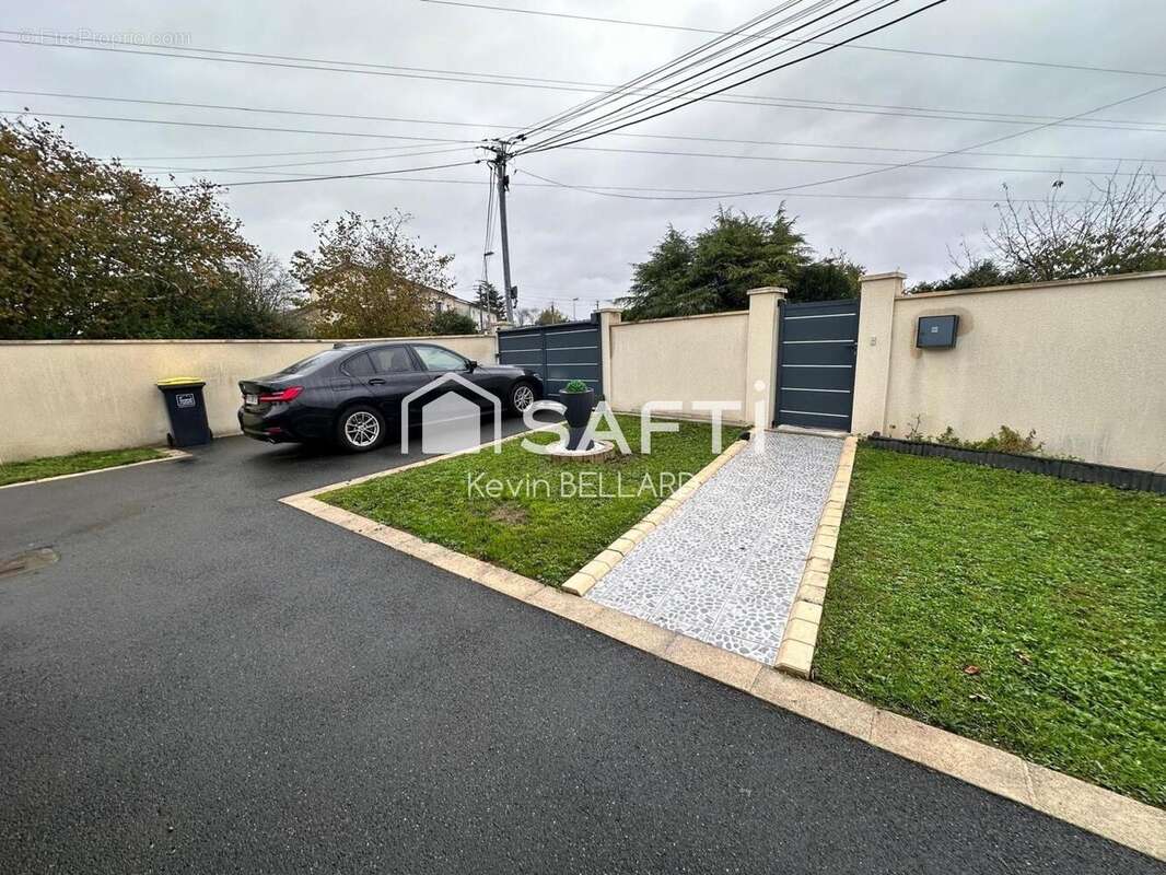 Photo 2 - Maison à SAINT-YRIEIX-SUR-CHARENTE