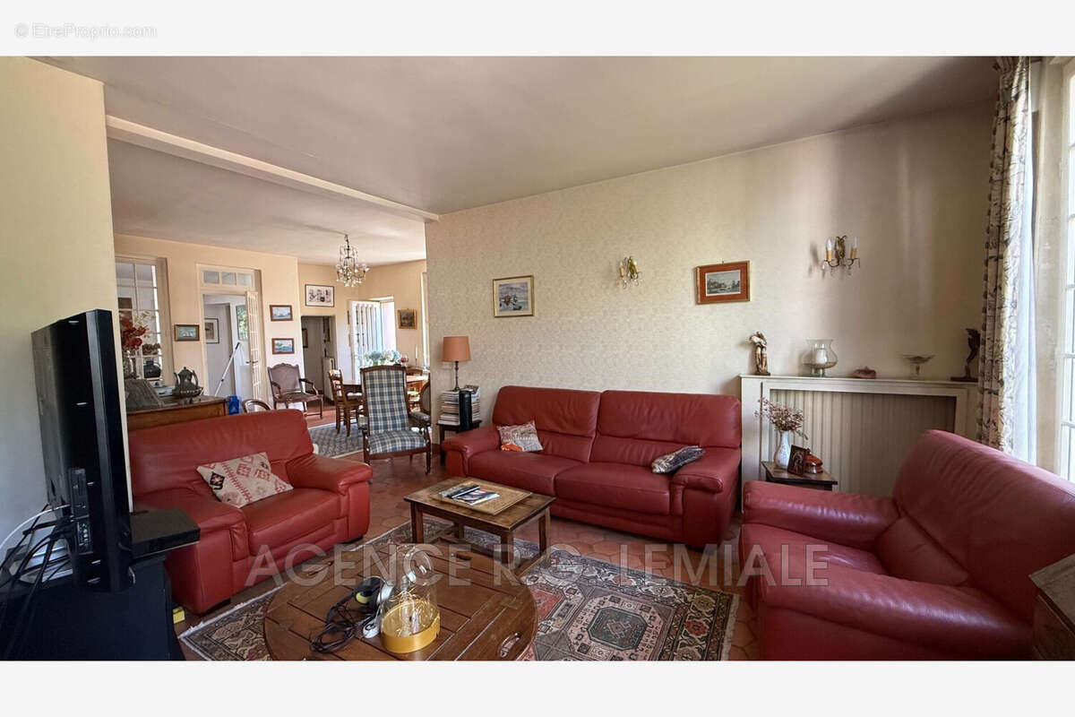 Maison 230 m² à Maisons-Laffitte  - photo 7