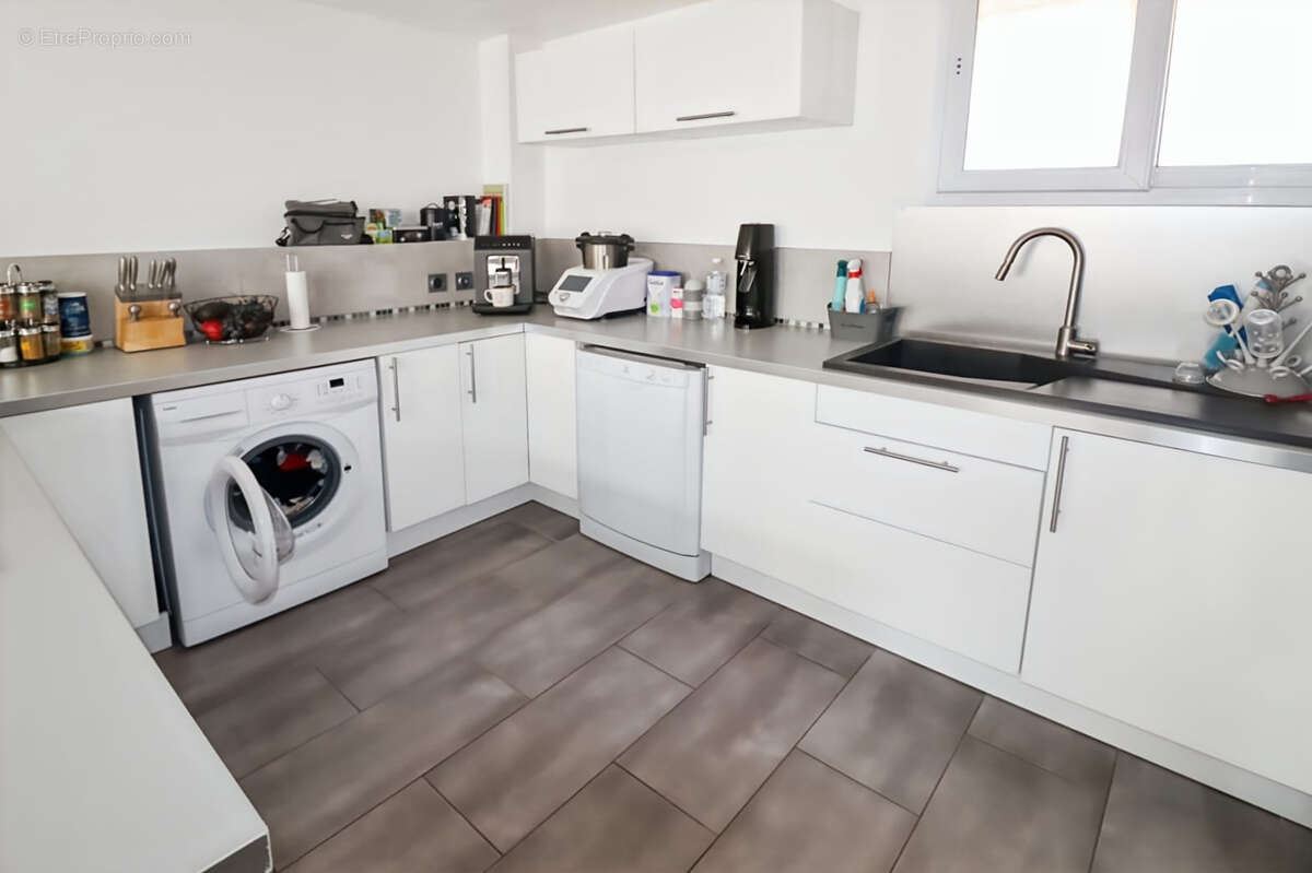 Appartement à MARIGNANE