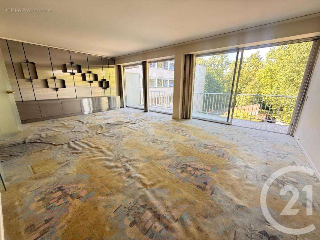 Appartement 115 m² à Fontenay-Sous-Bois  - photo 8