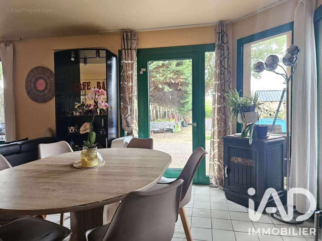 Maison 148 m² à Saint-Malo  - photo 8