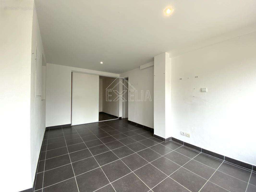 Maison à ROSNY-SUR-SEINE