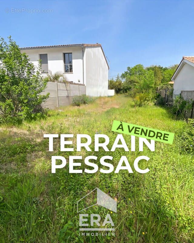 Terrain à PESSAC