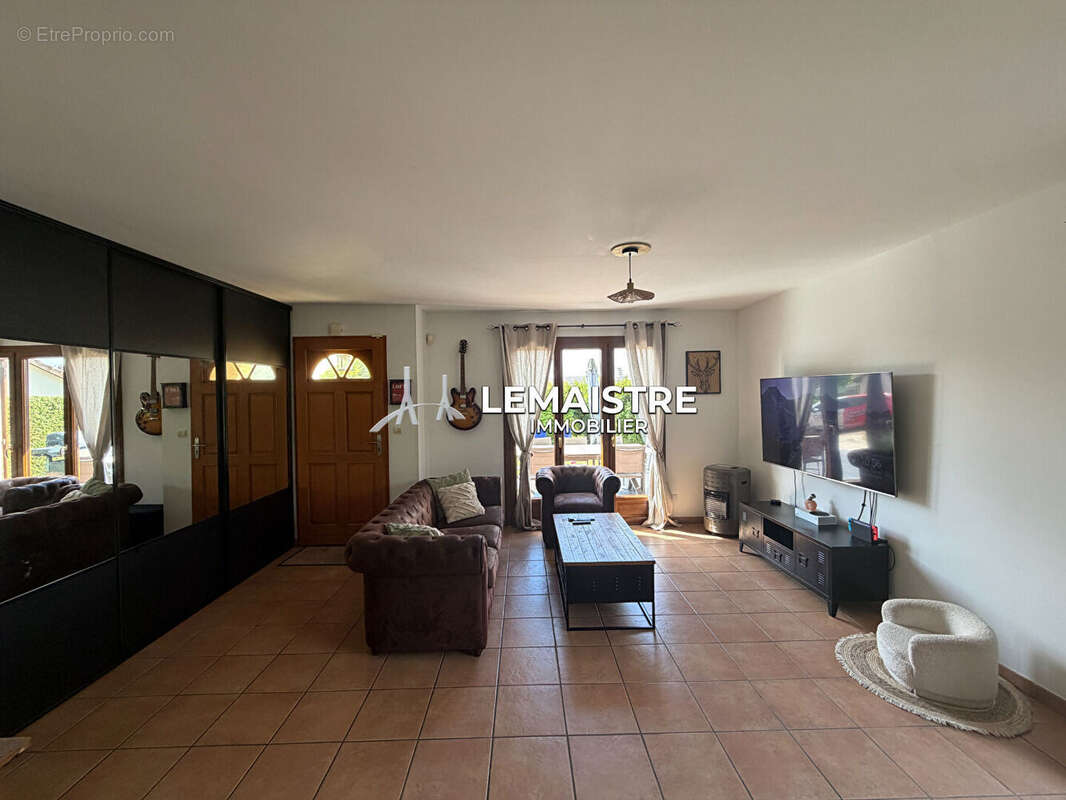 Maison à vendre - 90 m² - 3 CHAMBRES - TURRETOT - photo 4