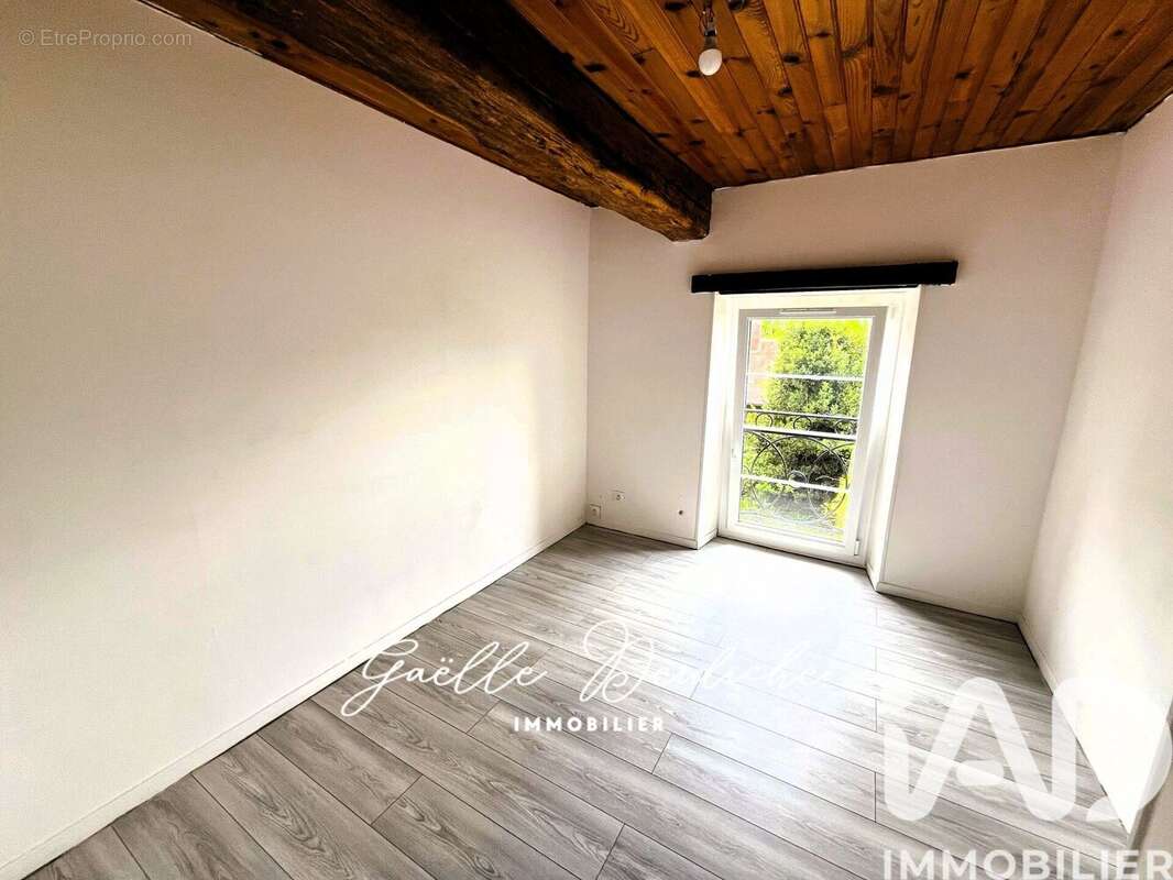 Maison 80 m² à Griselles  - photo 7