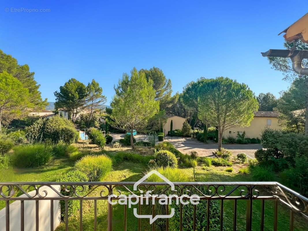 Charmant Bastidon dans le Domaine du Golf de Pont Royal, 45 m2 habitable, ravalé, avec jardin privatif, élevé d'un étage, 2 cham - photo 27