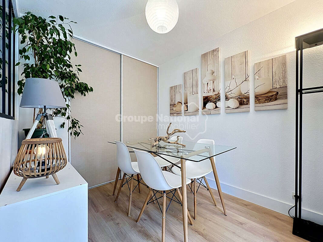 Appartement à MANDELIEU-LA-NAPOULE