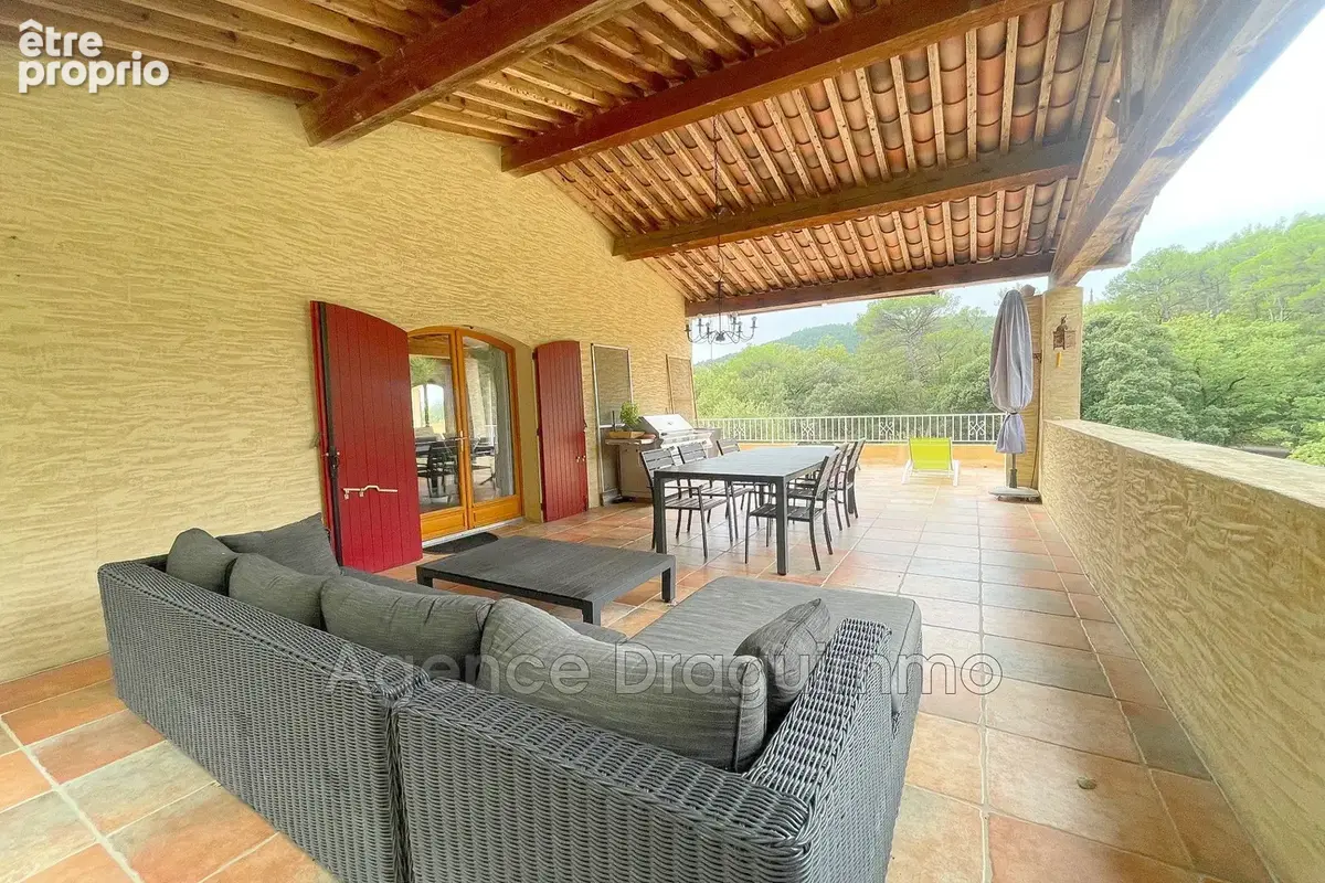 Maison 7 pièces 157 m² à vendre à Figanieres (83830) - photo 3