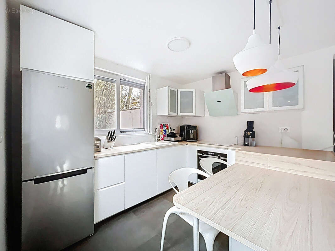 Maison à TASSIN-LA-DEMI-LUNE