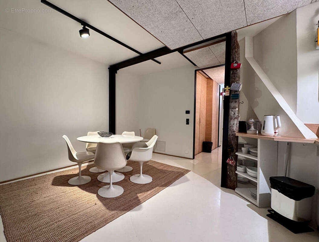 Appartement à PARIS-10E