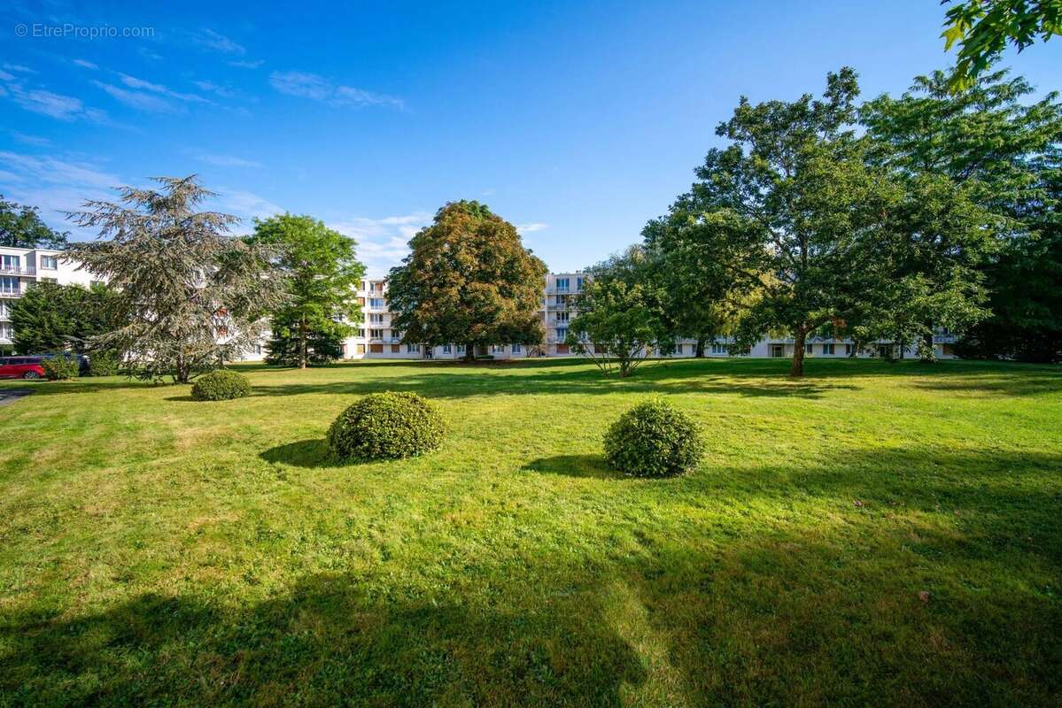 Appartement à VERSAILLES