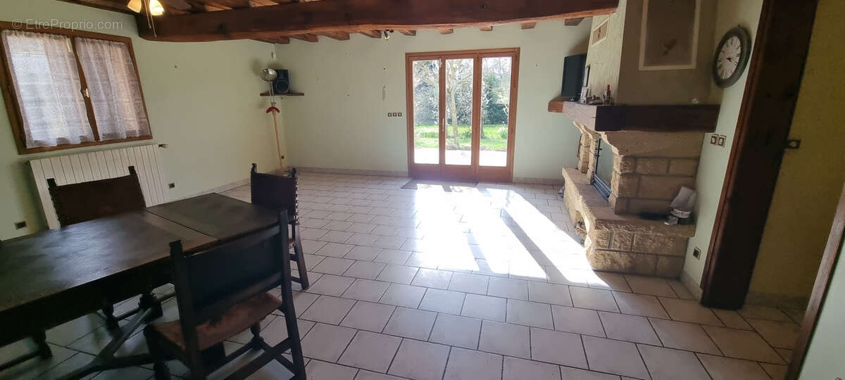 Maison à MICHERY