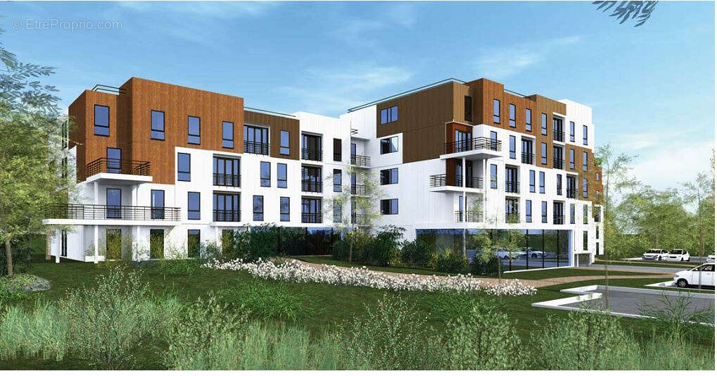 AFFAIRE  bâtiment de 11000m sur 9042m2 de terrain - photo 5