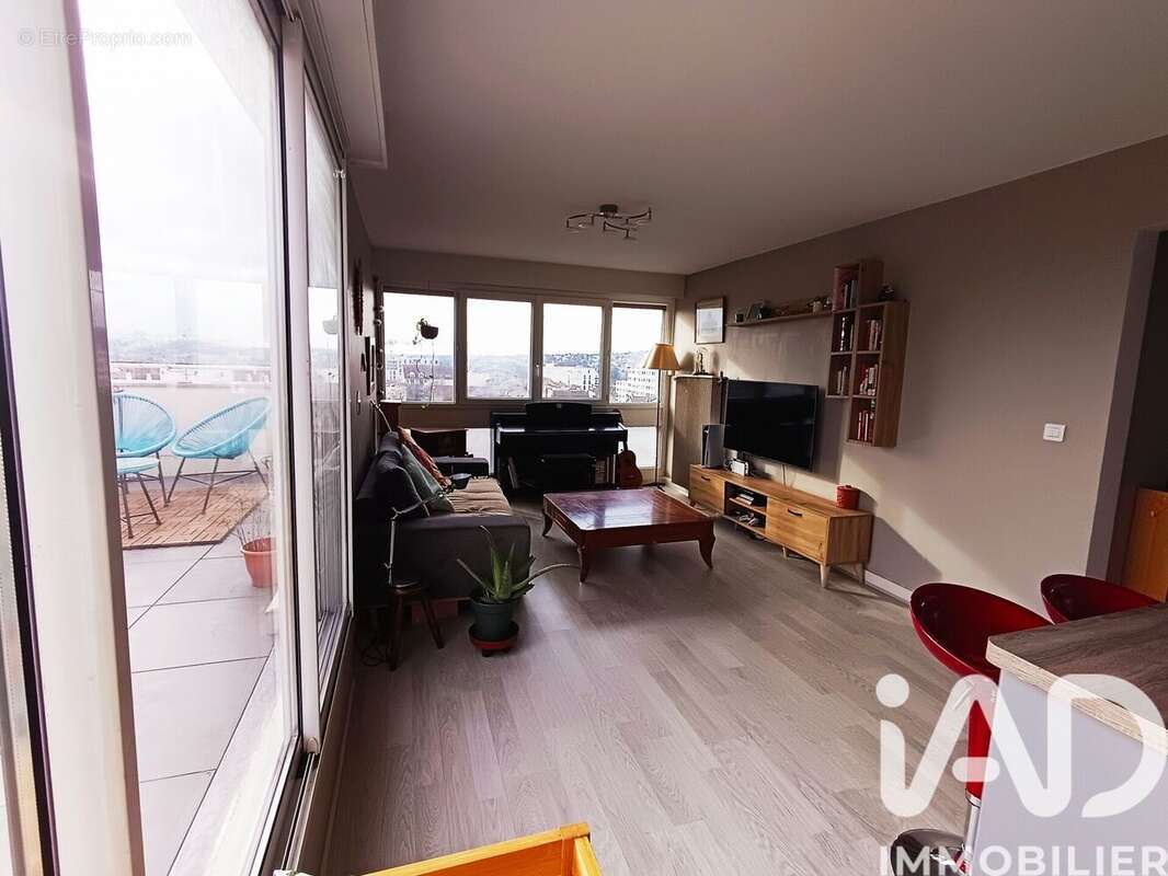 Photo 6 - Appartement à JUVISY-SUR-ORGE