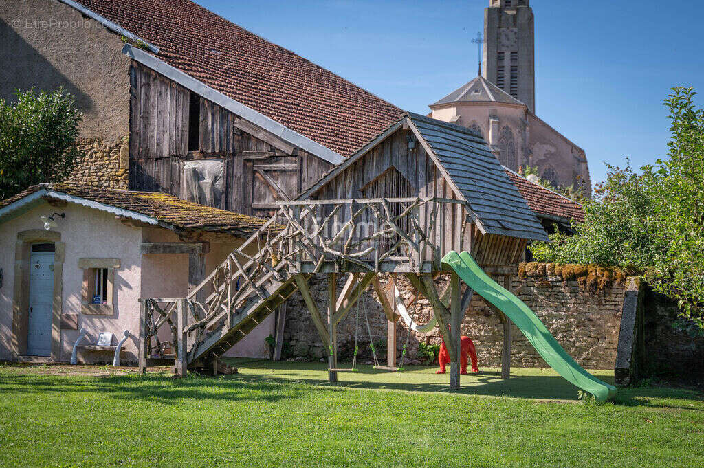 Maison à DOGNEVILLE