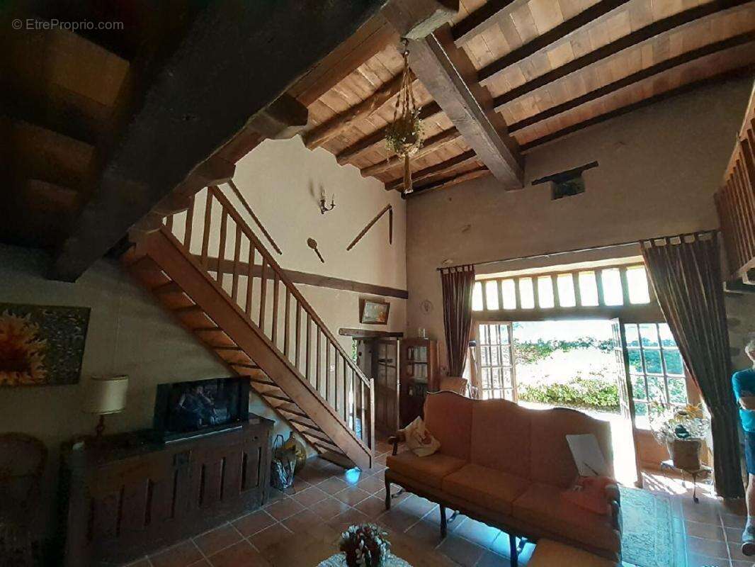 Maison 160 m² à Gorre  - photo 3