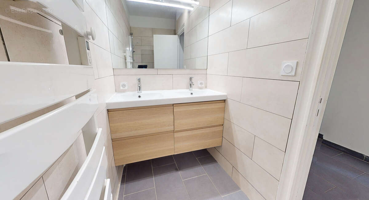 Commerce à LE BOUSCAT