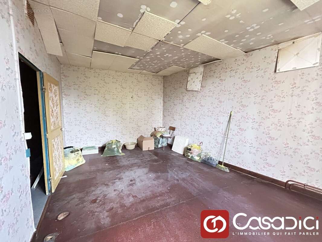 Maison à SAINT-LEGER-DES-VIGNES