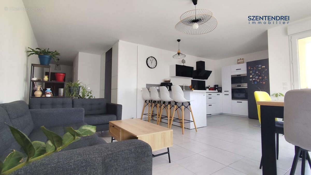 Saint Aunès - appartement T4 - ROOFTOP - Szentendrei Immobilier - Appartement à SAINT-AUNES